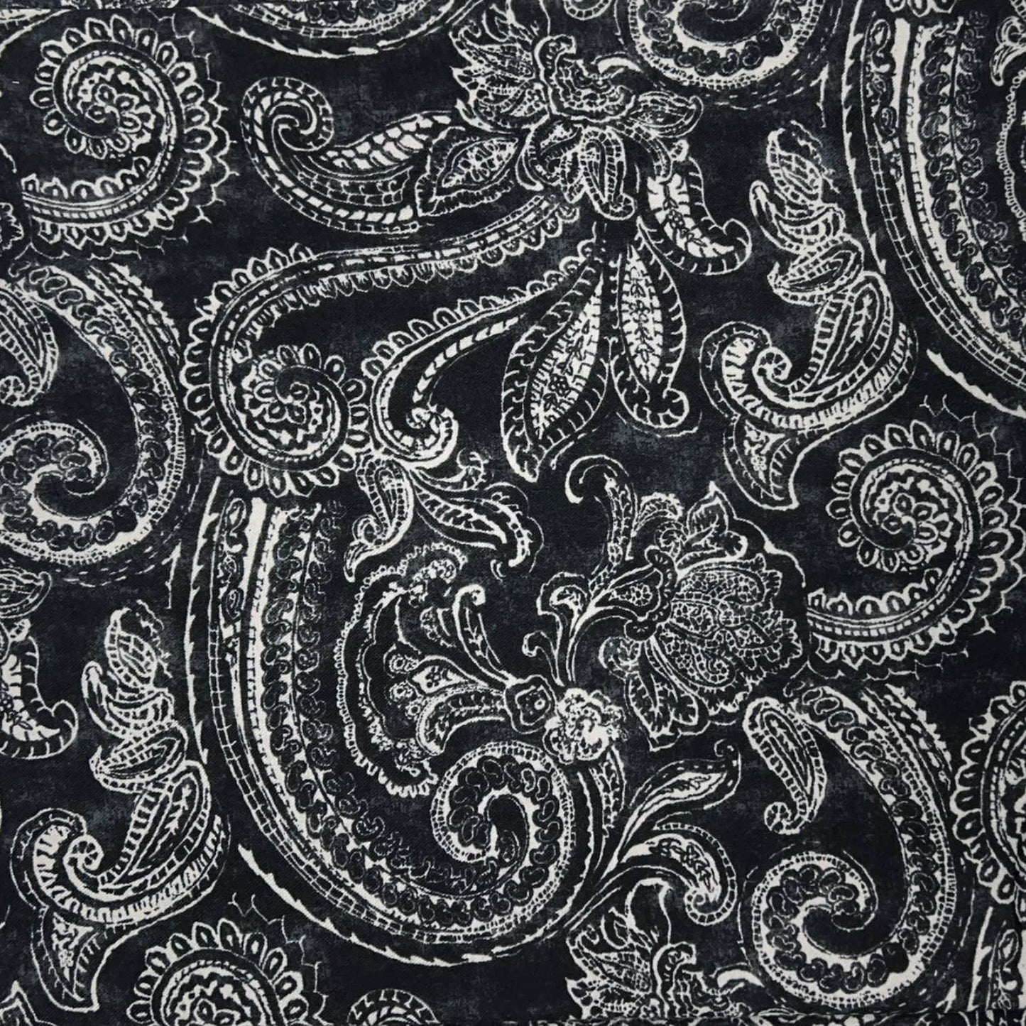 Skjerf med Paisley mønster